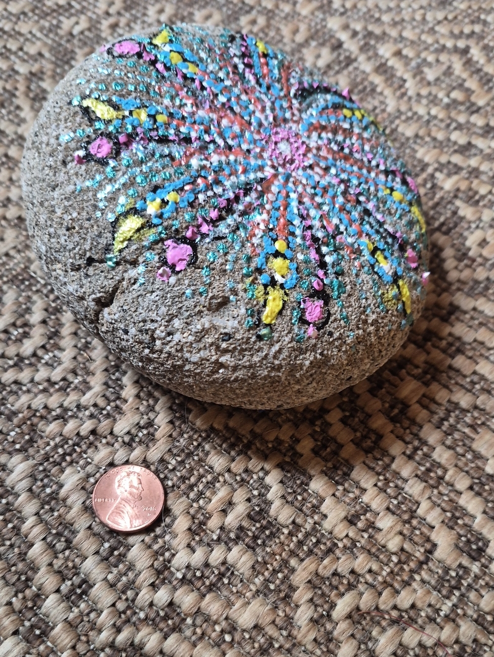 Hand Painted ROCK - Picture 4 of 5